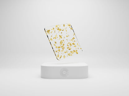 Flakes Gold acrylic swatch